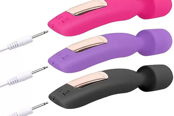 Nên sử dụng đồ chơi tình dục pin sạc hay pin rời ?